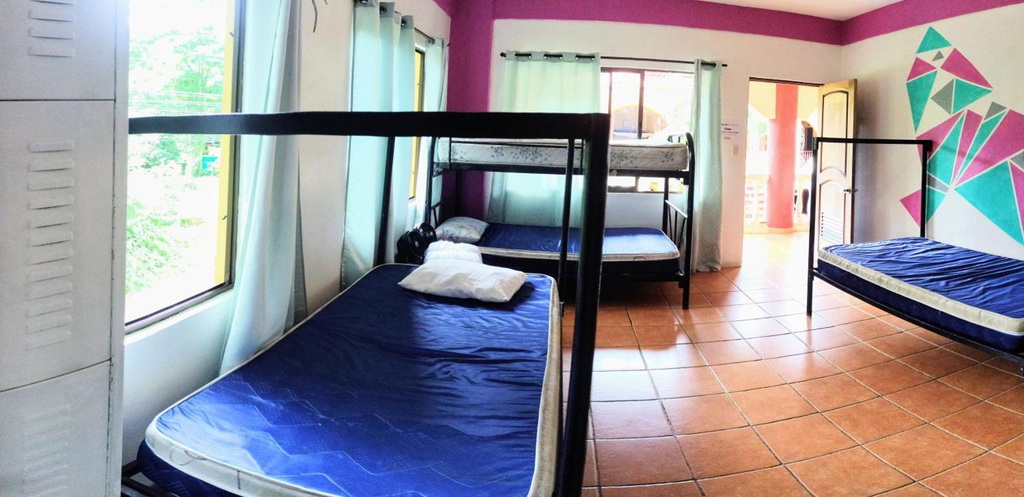 Cool Vibes Beach Hostel Dominical Exterior photo